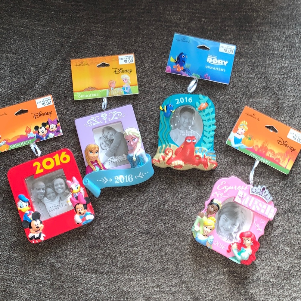 4 ornament picture frames